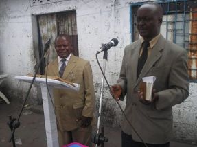 Eric at the United Reformed Church in DRC - translation by rev Kabongo